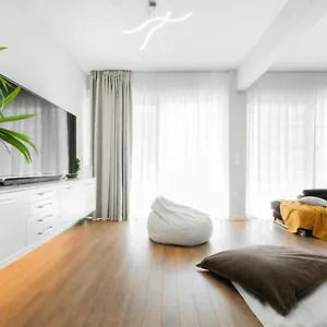  Apartment Harmony Sea View