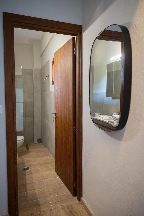 Este Luxury Apartments Kriopigi Greece